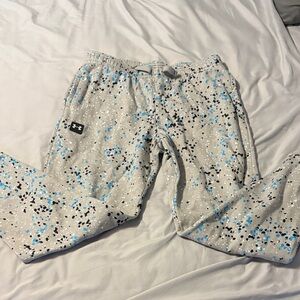 Brand new! Under Armour Kids' Speckled Gray and Blue Joggers
